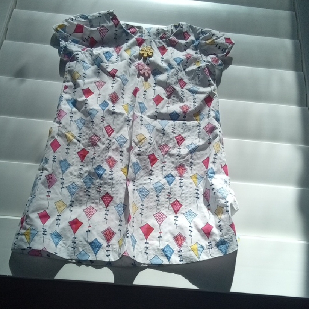 Girls four items Bundle With Tops, Dress and tulle Skirt - Picture 7 of 12